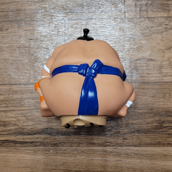 Merch Source LLC 2015 Sumo Wrestler 6" Figure Toy - Picture 4 of 5